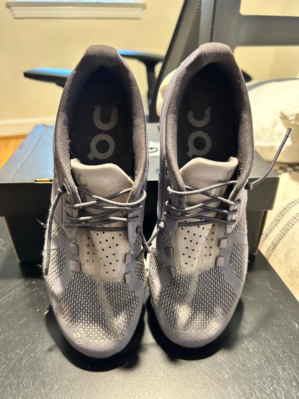 On Cloud 5 Gray Purple Running Shoes Size 7.5 - Picture 2 of 6
